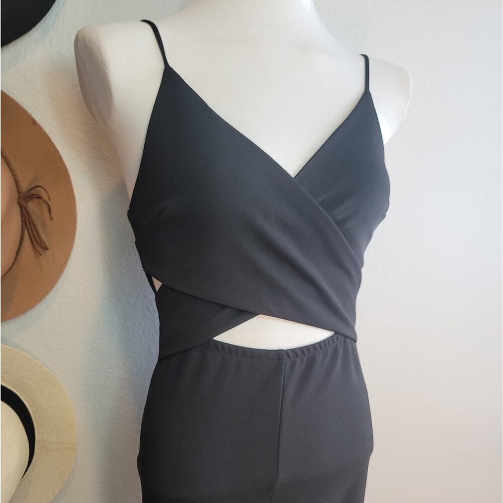 NWOT SUNSET & SPRING Black Wrap Cutout Jumpsuit Cropped Wide Leg Date Night Out - Picture 5 of 16